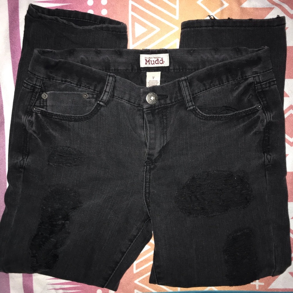 Black Distressed Cropped Jeans